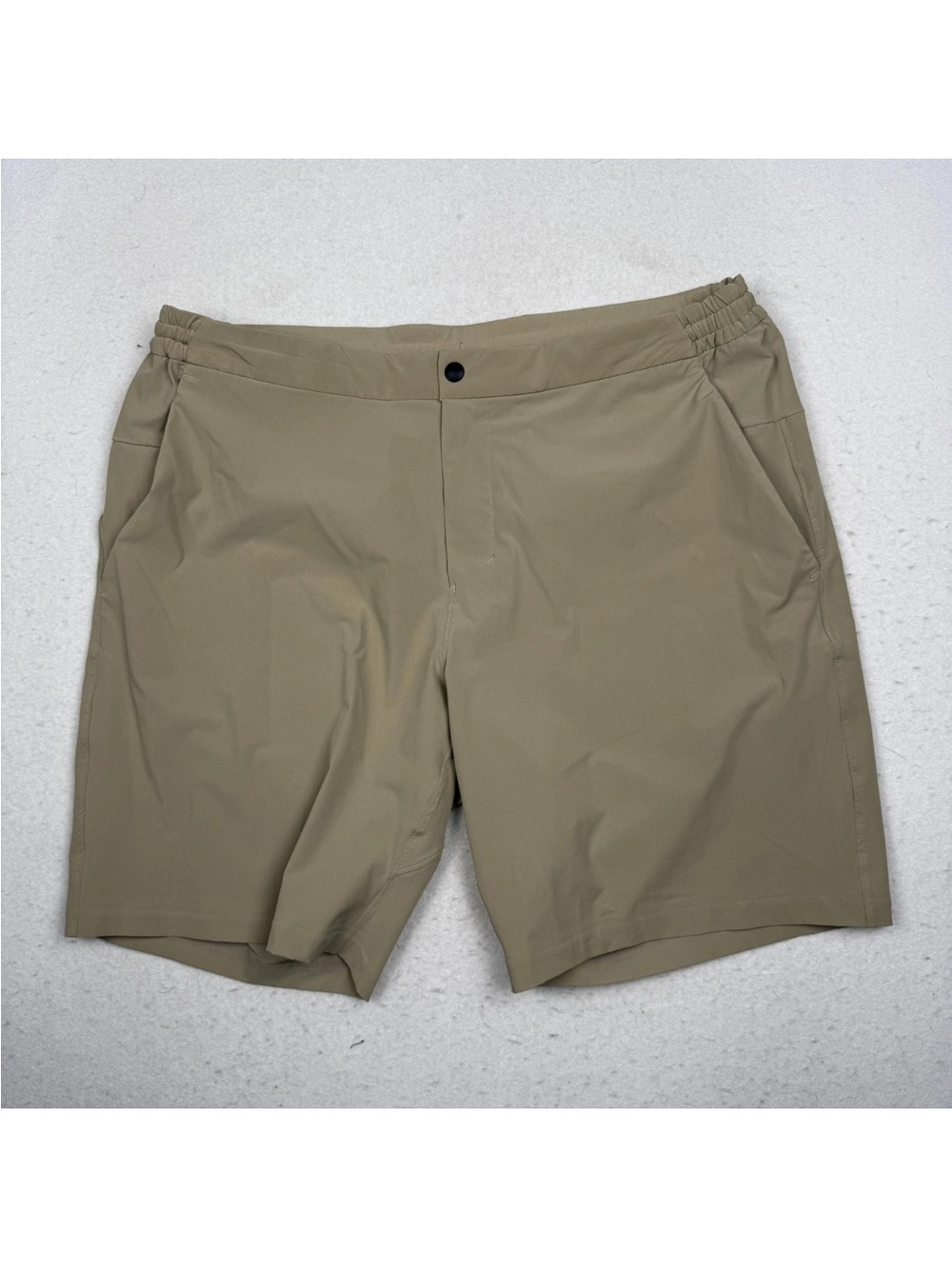 Lululemon commission swim short